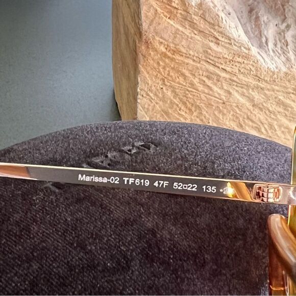 TOM FORD Marissa Sunglasses Square Acetate and Metal Sunglasses Honey FT0619 - Picture 8 of 12